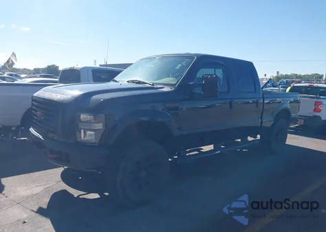 2008 Ford F-250 Fx4/Harley-Davidson/King Ranch/Lariat/Xl/Xlt z USA, uszkodzony, nr VIN 1FTSW21R98EC45801